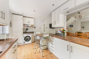 Kitchen- click for photo gallery